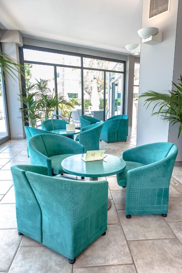 Acacia Marina Hotel Marina di Ragusa Eksteriør billede