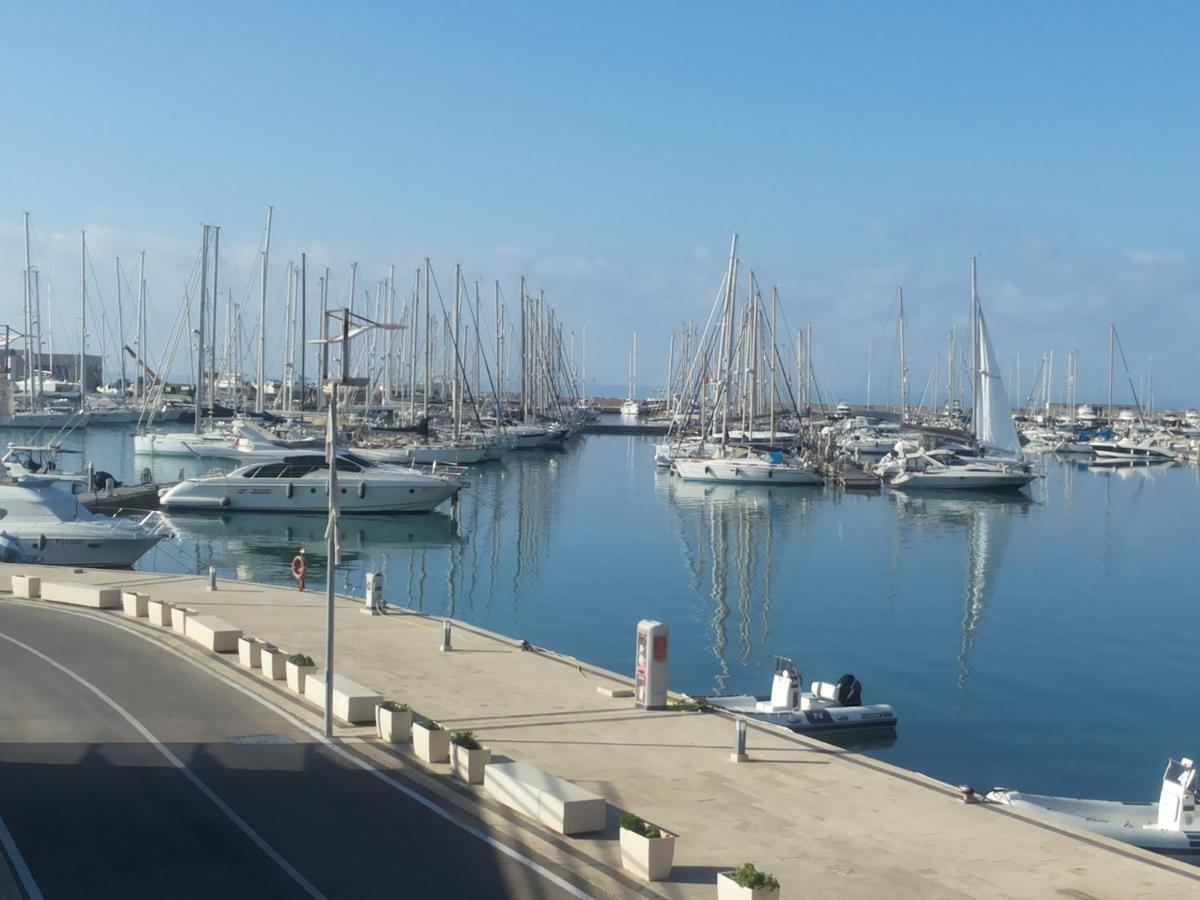 Acacia Marina Hotel Marina di Ragusa Eksteriør billede